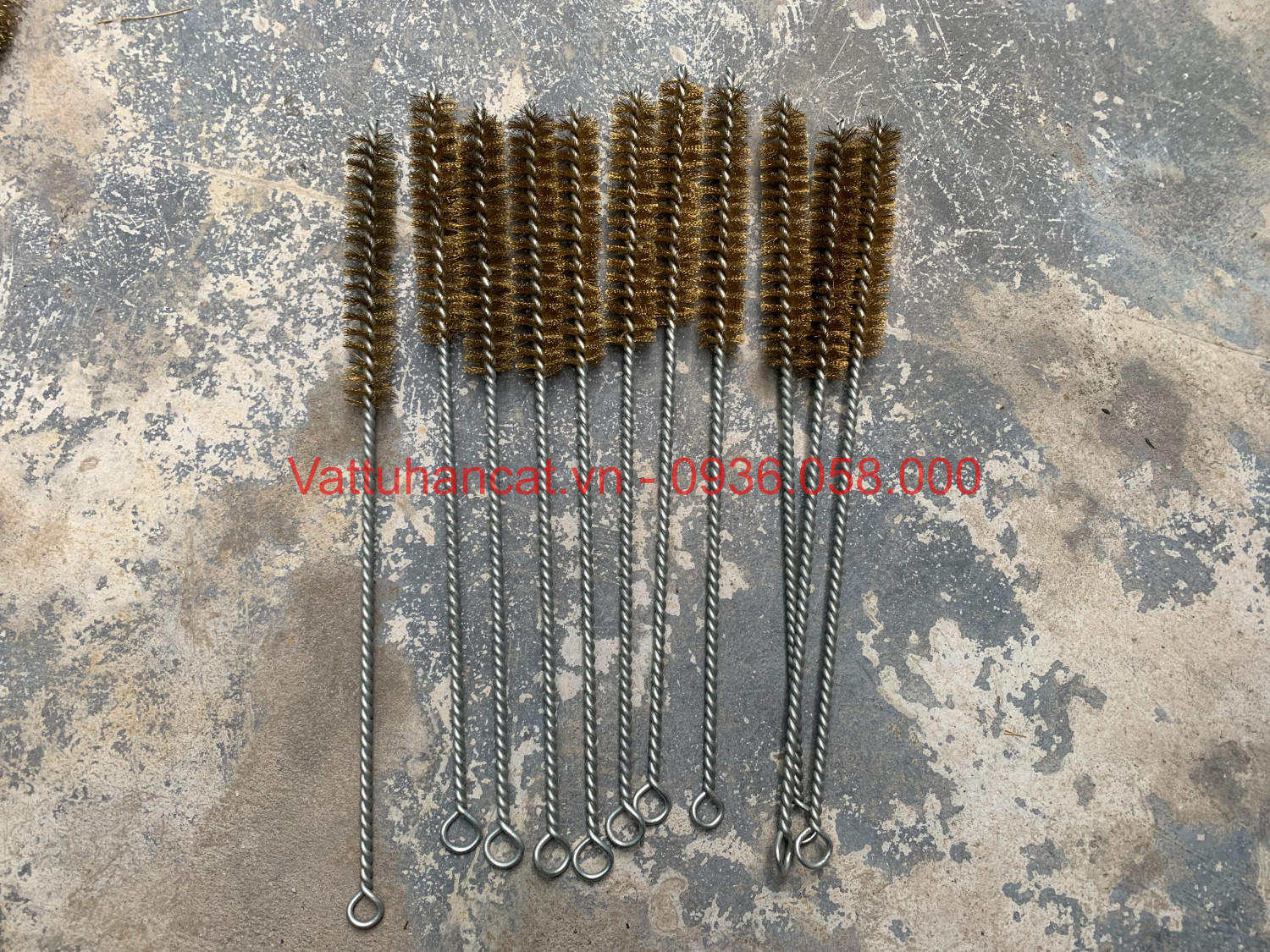 chổi đánh gỉ sợi đồng xoắn, chổi cọ cước xoắn