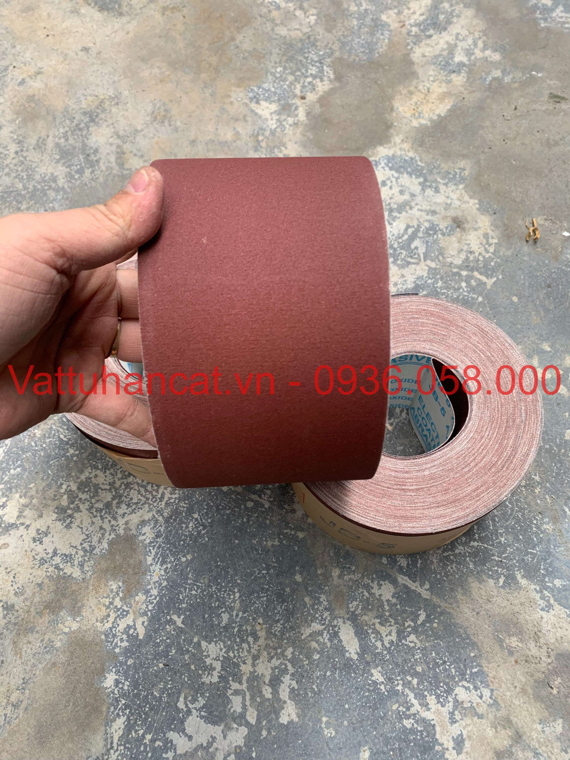 nhám vải cuộn khổ 100mm đủ các cỡ hạt