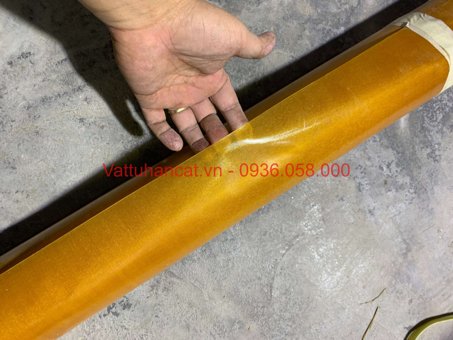 lụa vàng cách điện